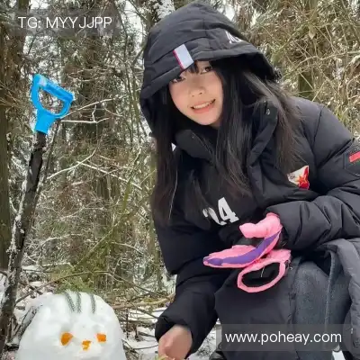 邴胤钰